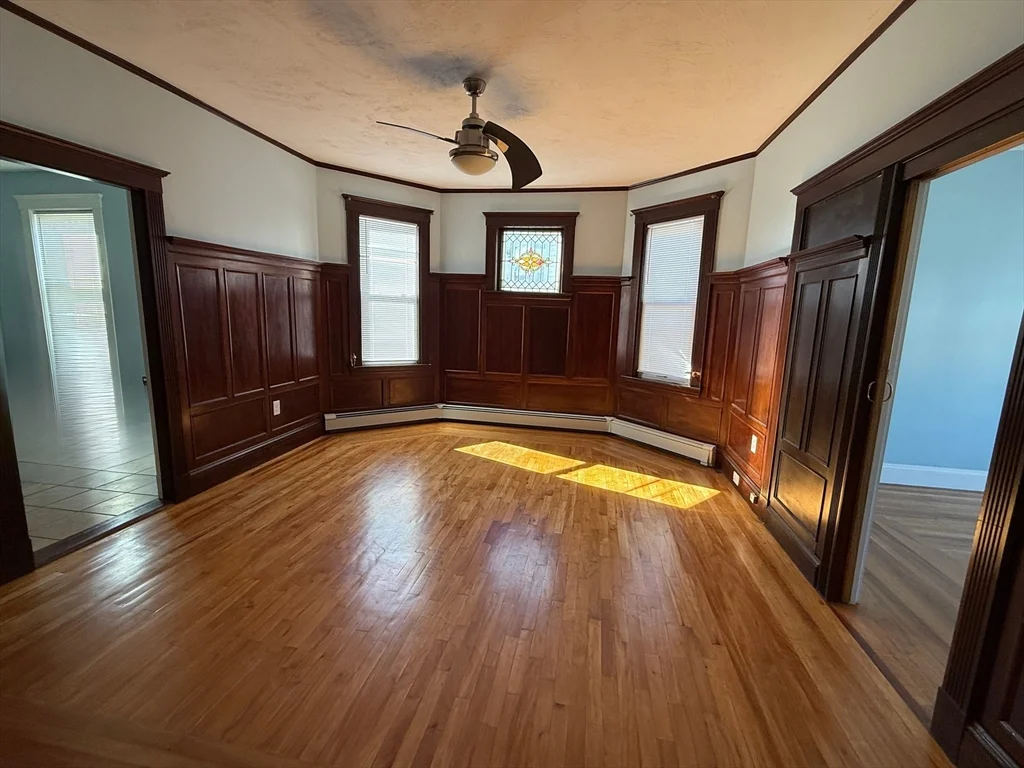 4 bed, 1 bath apartment for rent at 55 Lithgow St Unit 3, Dorchester — photo 9 of 16