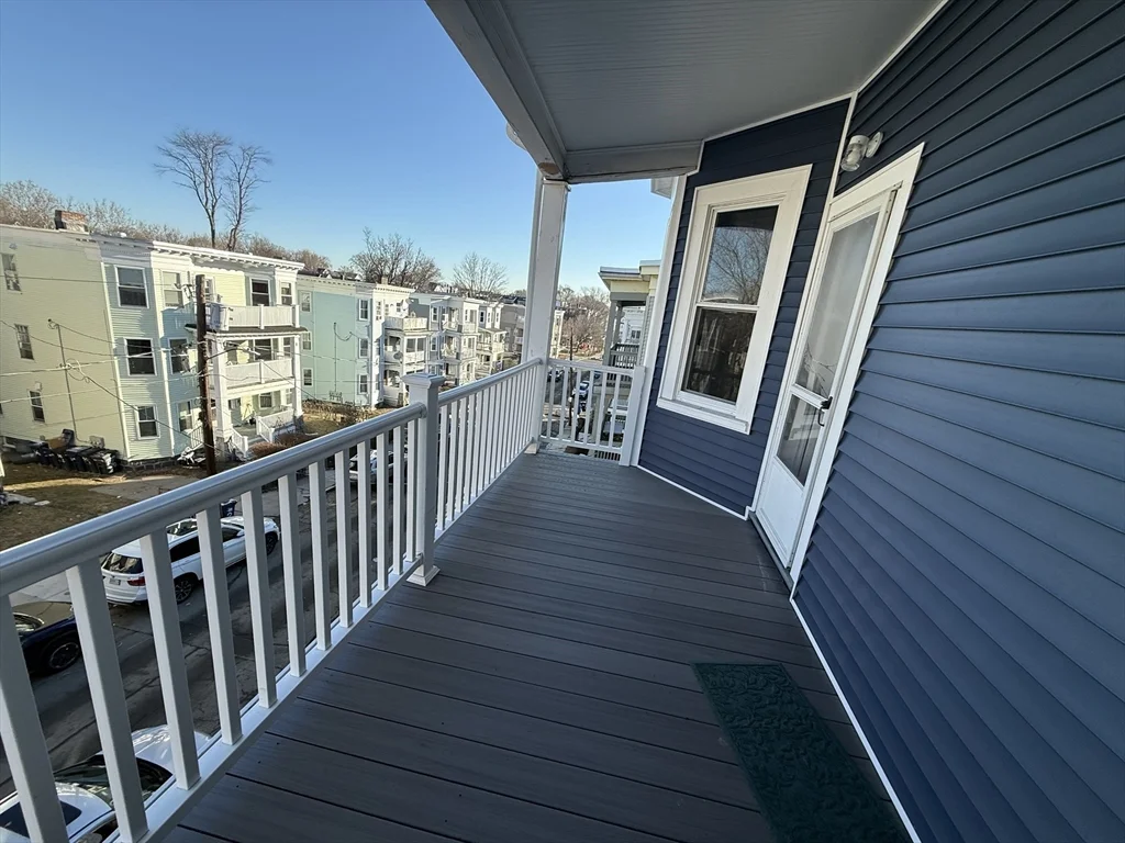 4 bed, 1 bath apartment for rent at 55 Lithgow St Unit 3, Dorchester — photo 7 of 16