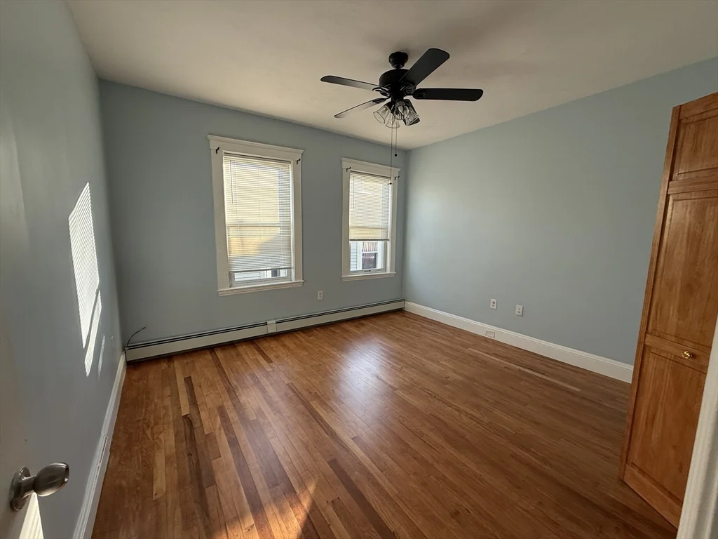4 bed, 1 bath apartment for rent at 55 Lithgow St Unit 3, Dorchester — photo 6 of 16
