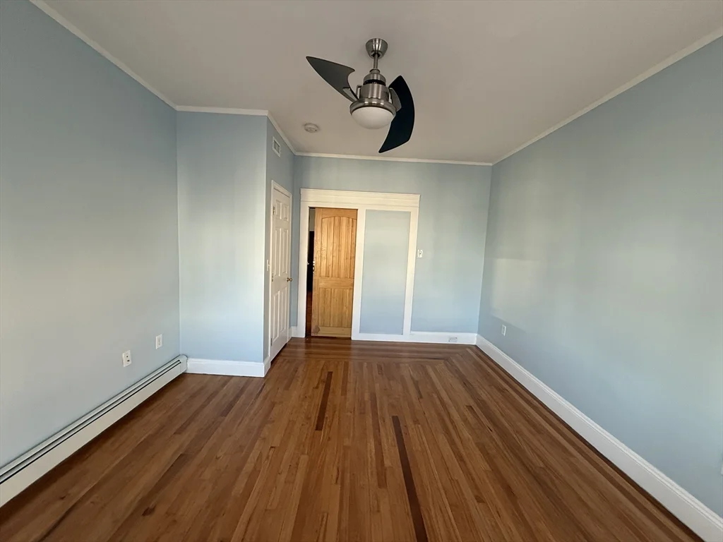 4 bed, 1 bath apartment for rent at 55 Lithgow St Unit 3, Dorchester — photo 3 of 16