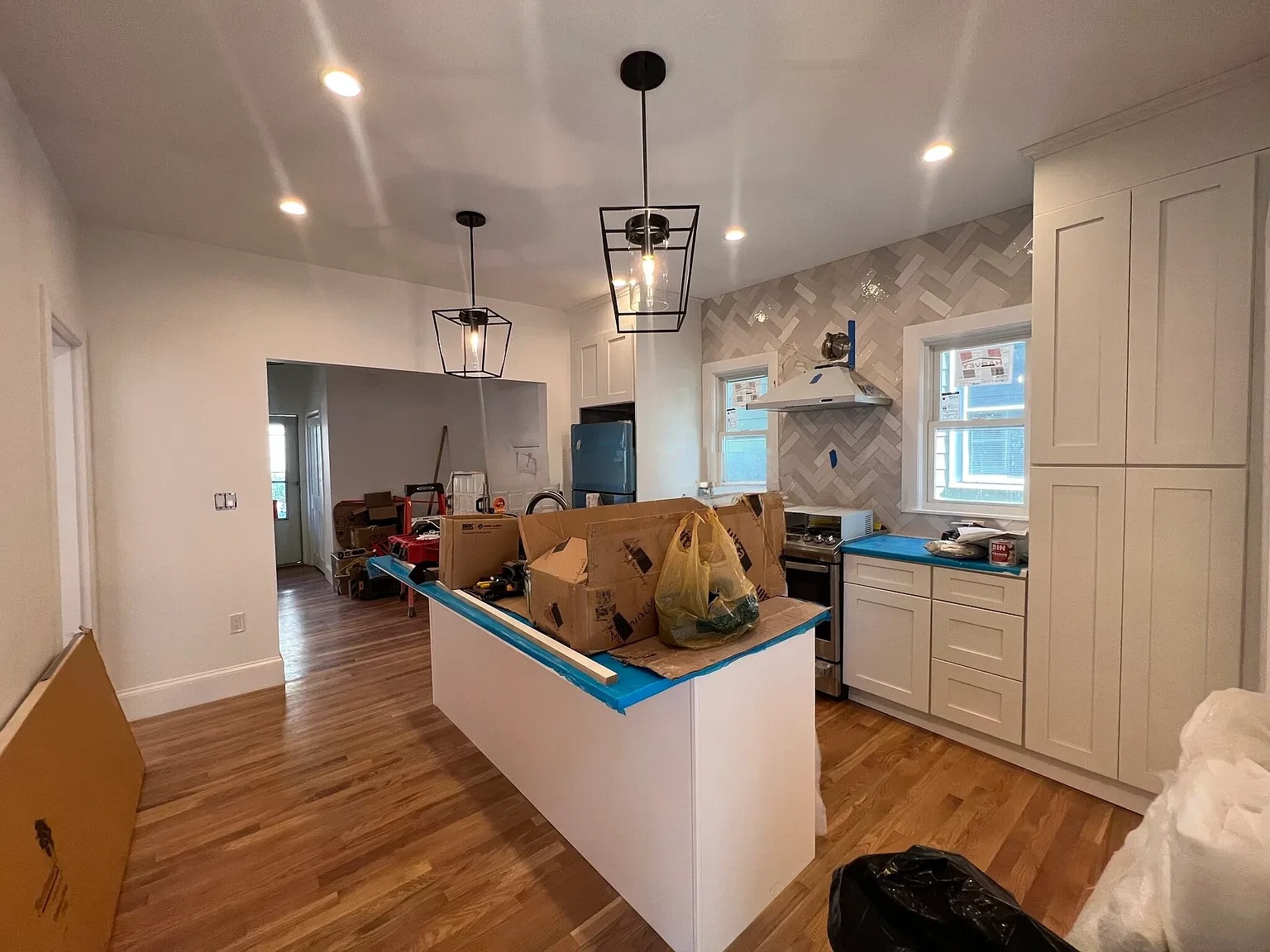 1 bed, 1 bath apartment for rent at 55 Lowell St Unit 1, Spring Hill — photo 2 of 32