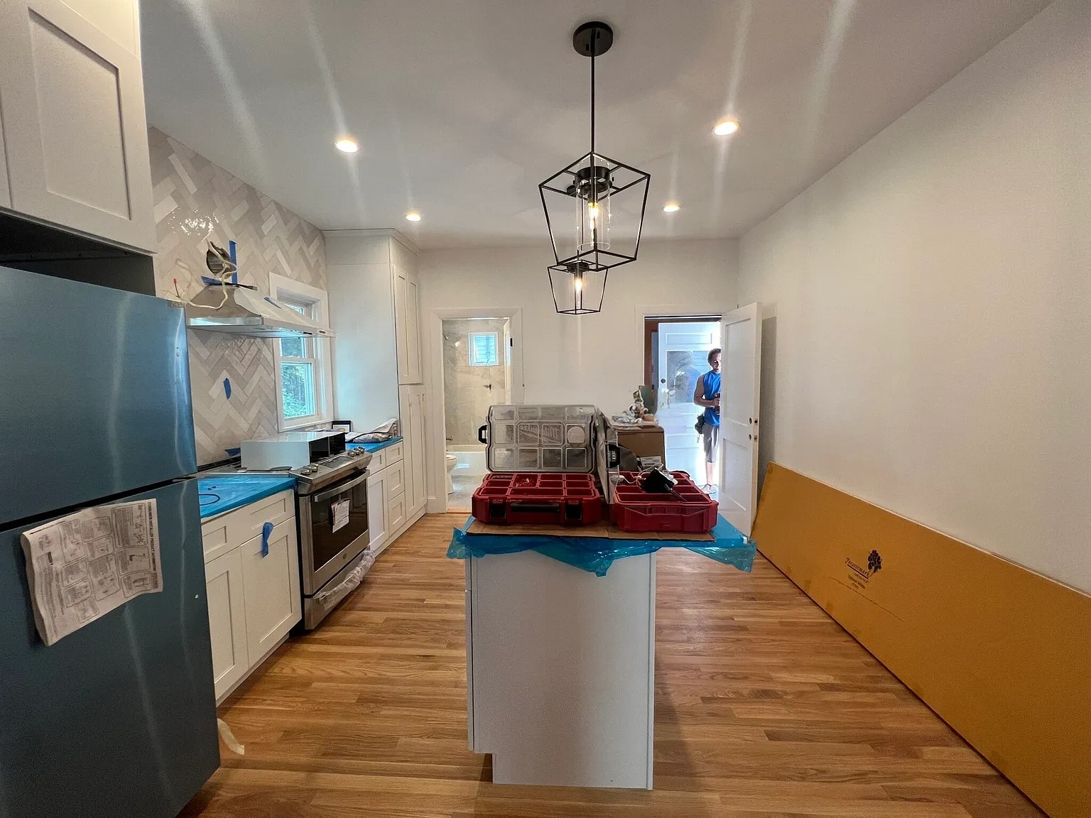 1 bed, 1 bath apartment for rent at 55 Lowell St Unit 1, Spring Hill — photo 3 of 32