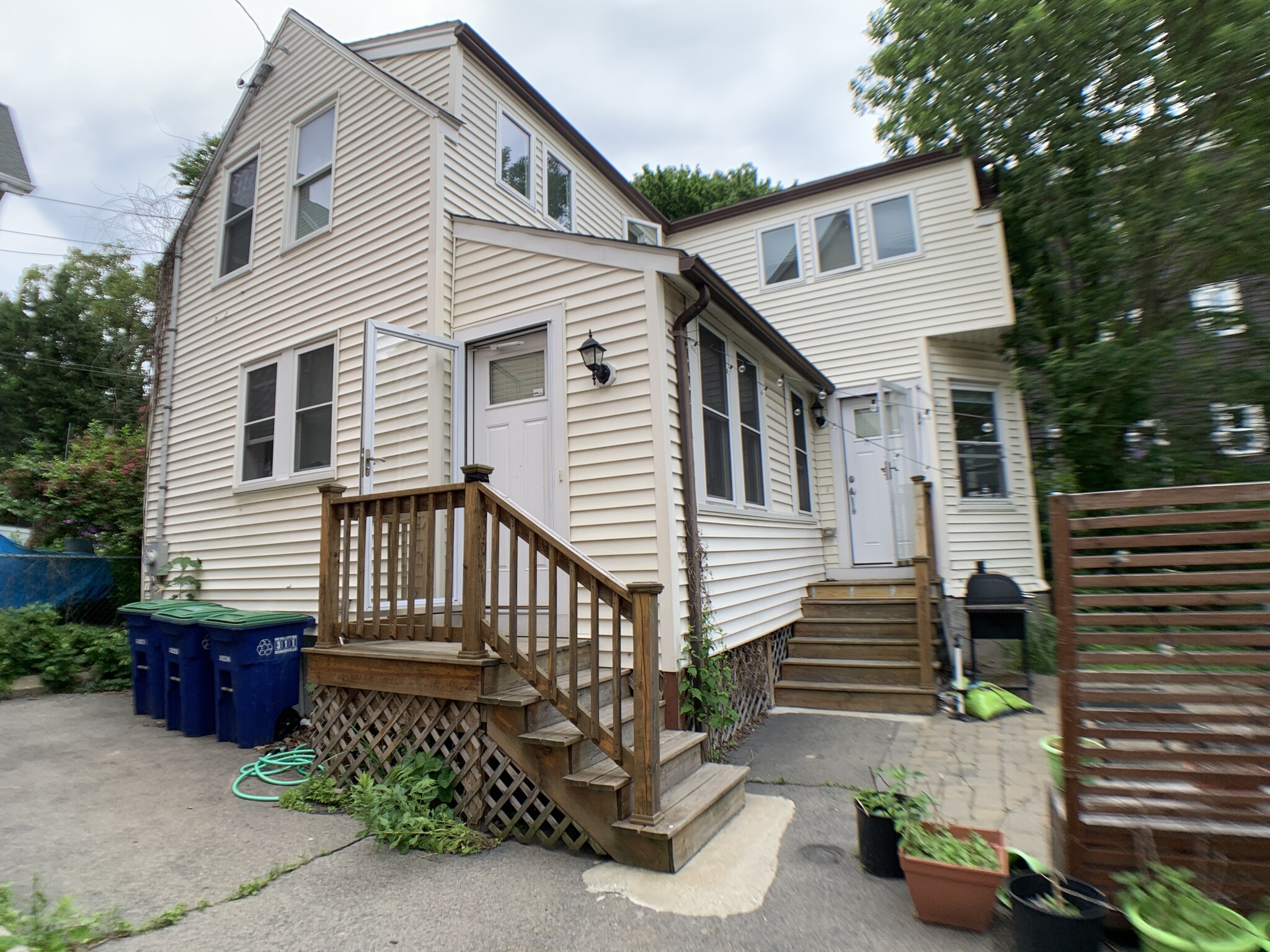 3 bed, 2 bath apartment for rent at 55 Lowell St Unit R, Spring Hill — photo 23 of 25