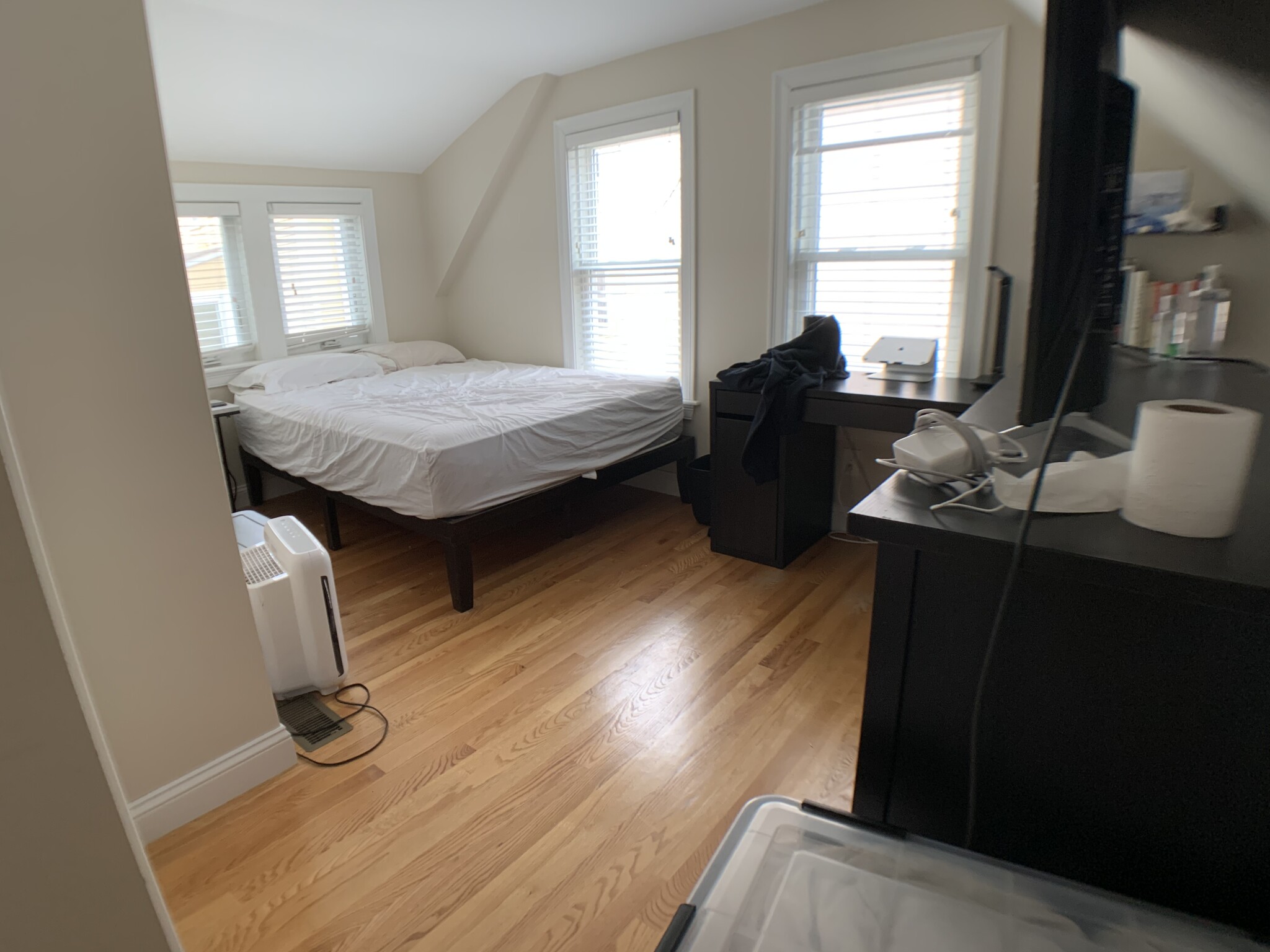 3 bed, 2 bath apartment for rent at 55 Lowell St Unit R, Spring Hill — photo 10 of 25