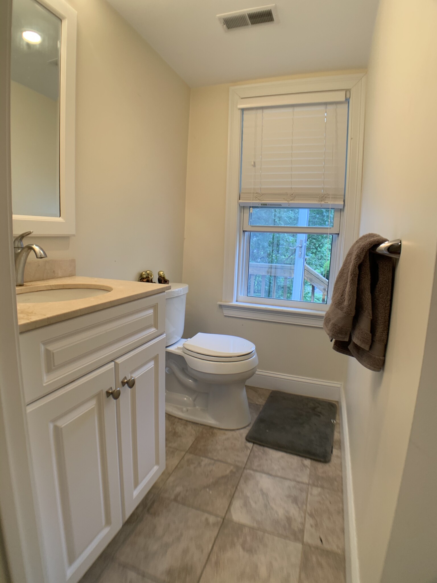 3 bed, 2 bath apartment for rent at 55 Lowell St Unit R, Spring Hill — photo 17 of 25