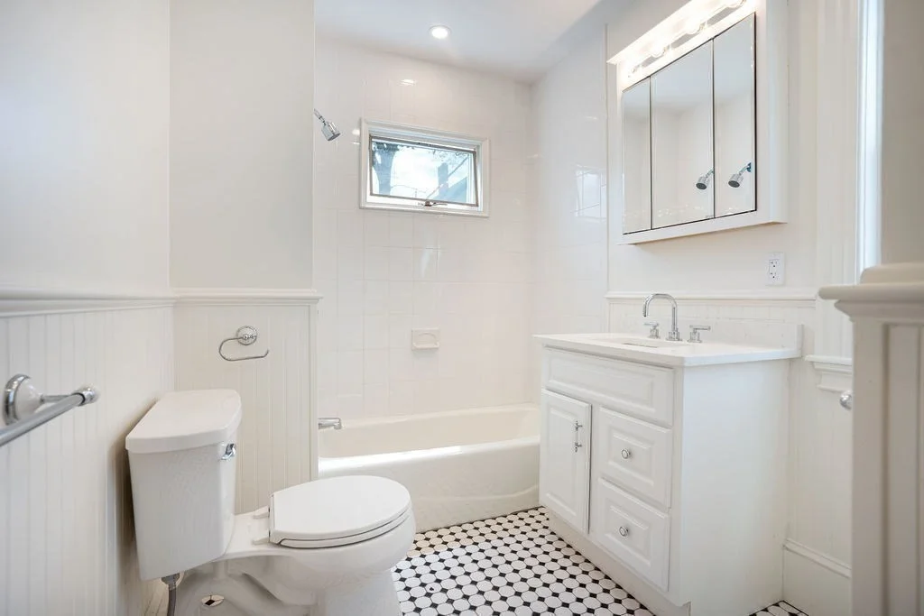 2 bed, 1 bath apartment for rent at 55 Lyndhurst Unit 1, Dorchester — photo 13 of 17