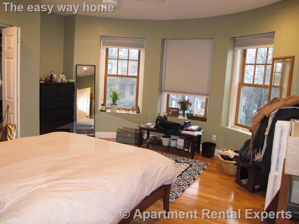 2 bed, 1 bath apartment for rent at 55 Magazine St Unit 21, Cambridgeport — photo 6 of 10