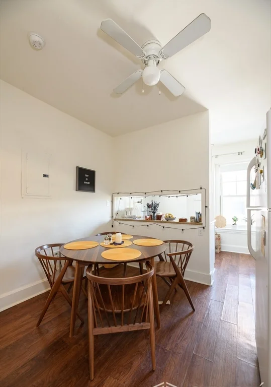 2 bed, 1 bath apartment for rent at 55 Magazine St Unit 23, Cambridgeport — photo 3 of 14
