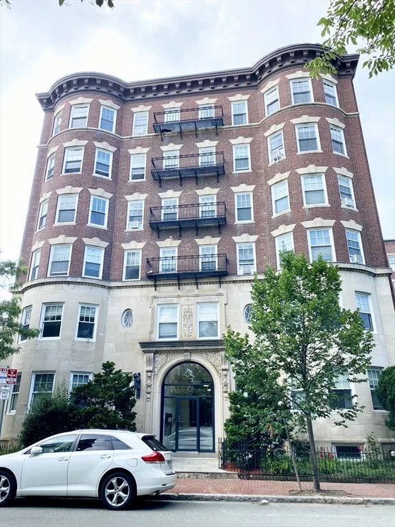 1 bed, 1 bath apartment for rent at 55 Magazine St Unit 39, Central Square — photo 20 of 22