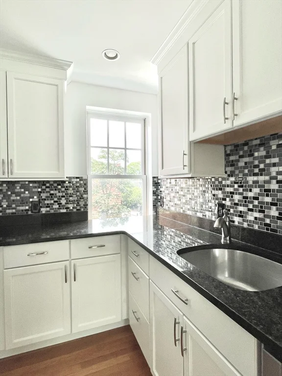 1 bed, 1 bath apartment for rent at 55 Magazine St Unit 39, Central Square — photo 10 of 22