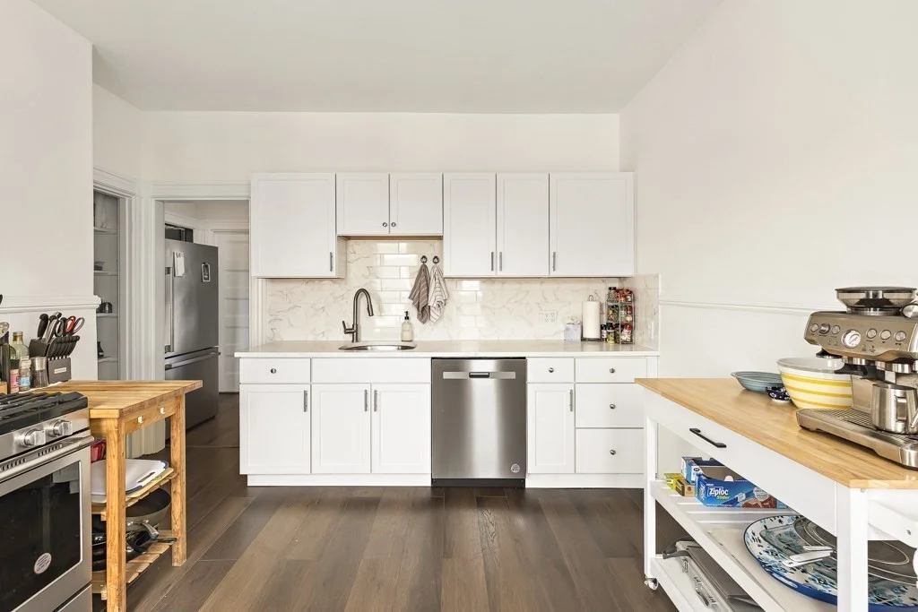 5 bed, 2 bath apartment for rent at 55 Main St Unit -, Winter Hill
