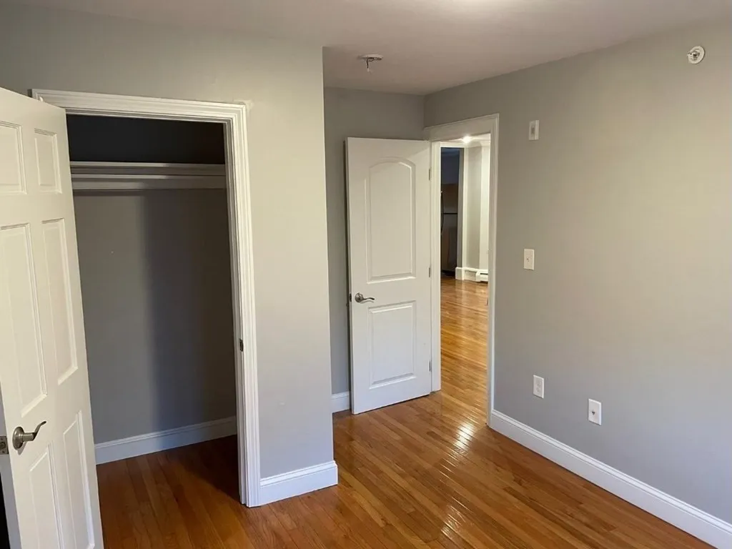 2 bed, 1 bath apartment for rent at 55 Marshall St Unit 3, Winter Hill — photo 4 of 11