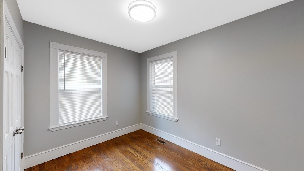 4 bed, 2 bath apartment for rent at 55 Mount Vernon St Unit 1, Dorchester — photo 10 of 16