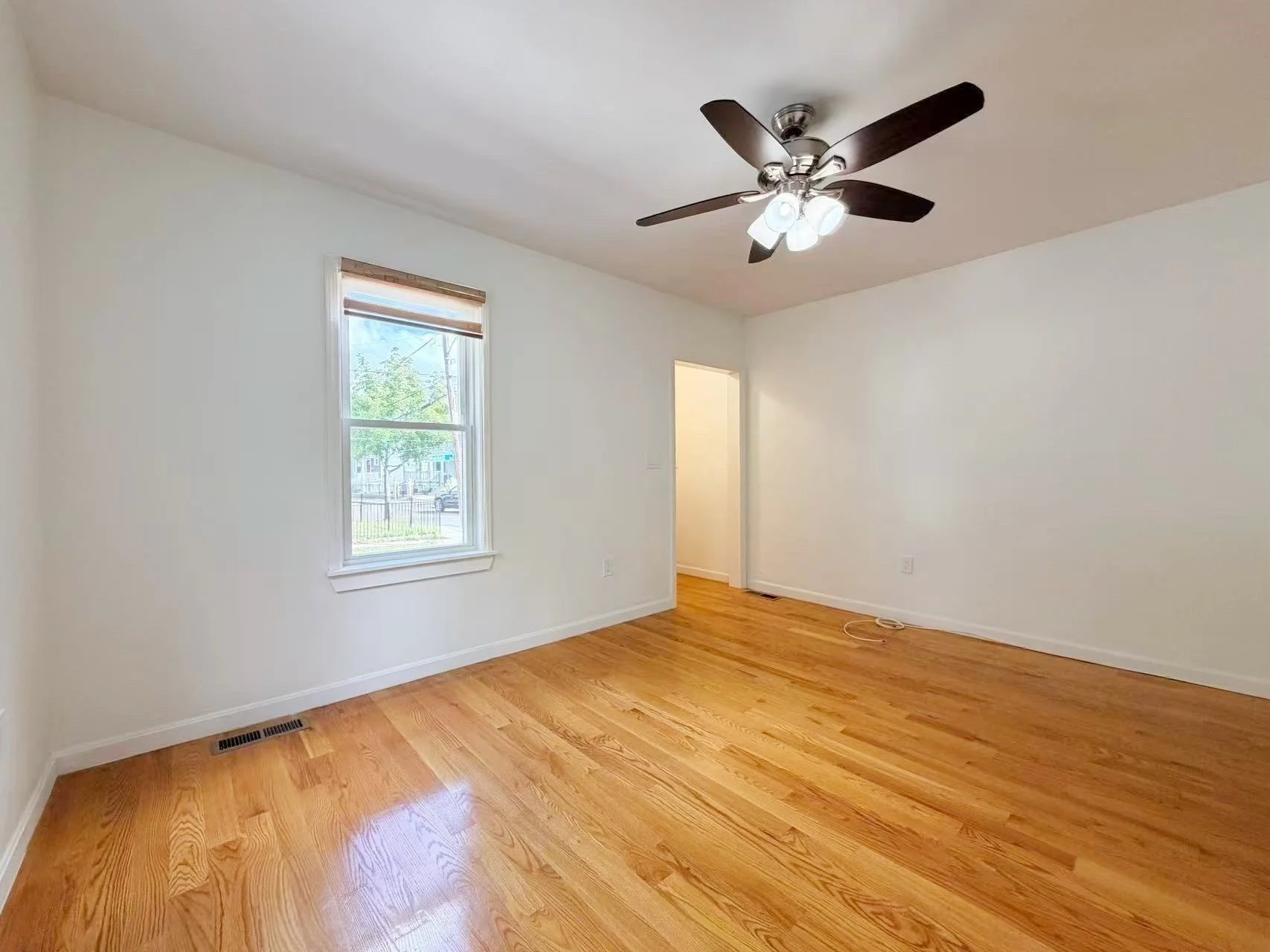 3 bed, 2 bath apartment for rent at 55 Murdock Ave Unit 55, Quincy — photo 4 of 18