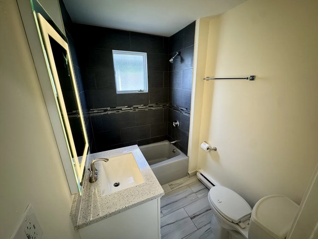 2 bed, 1 bath apartment for rent at 55 Myrtle St Unit 2, Everett — photo 8 of 10