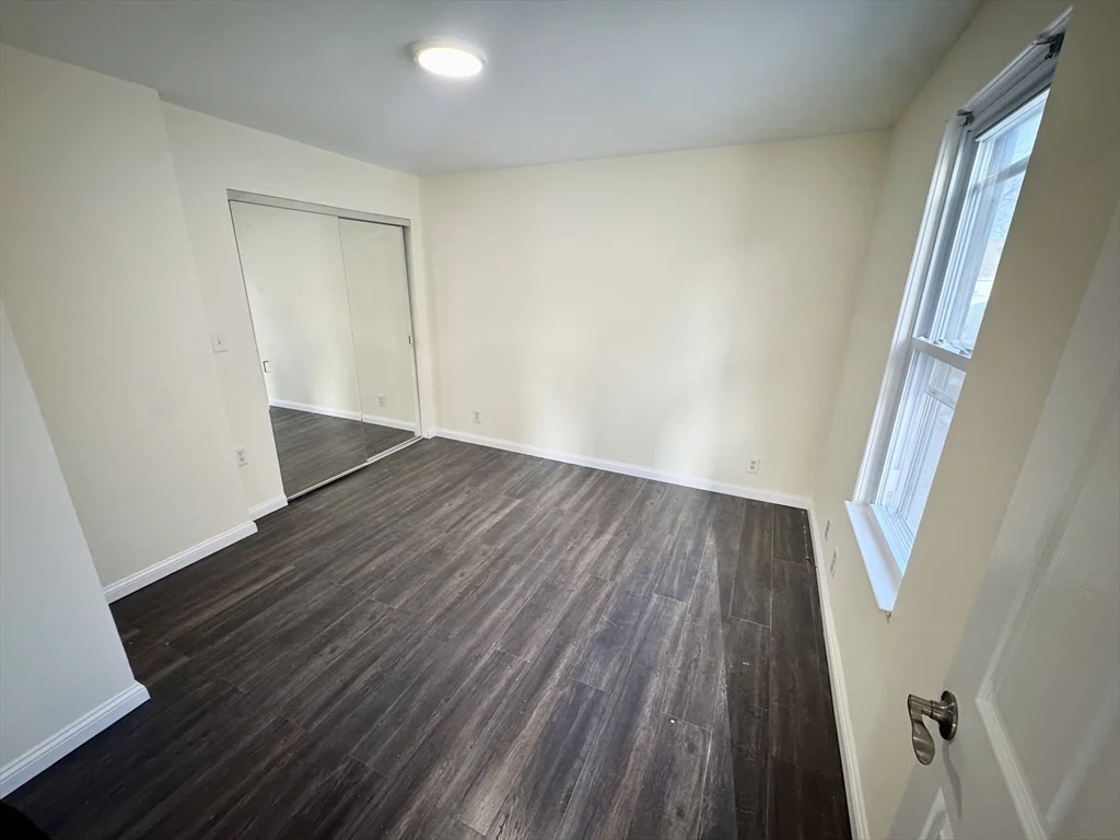 2 bed, 1 bath apartment for rent at 55 Myrtle St Unit 2, Everett — photo 9 of 10