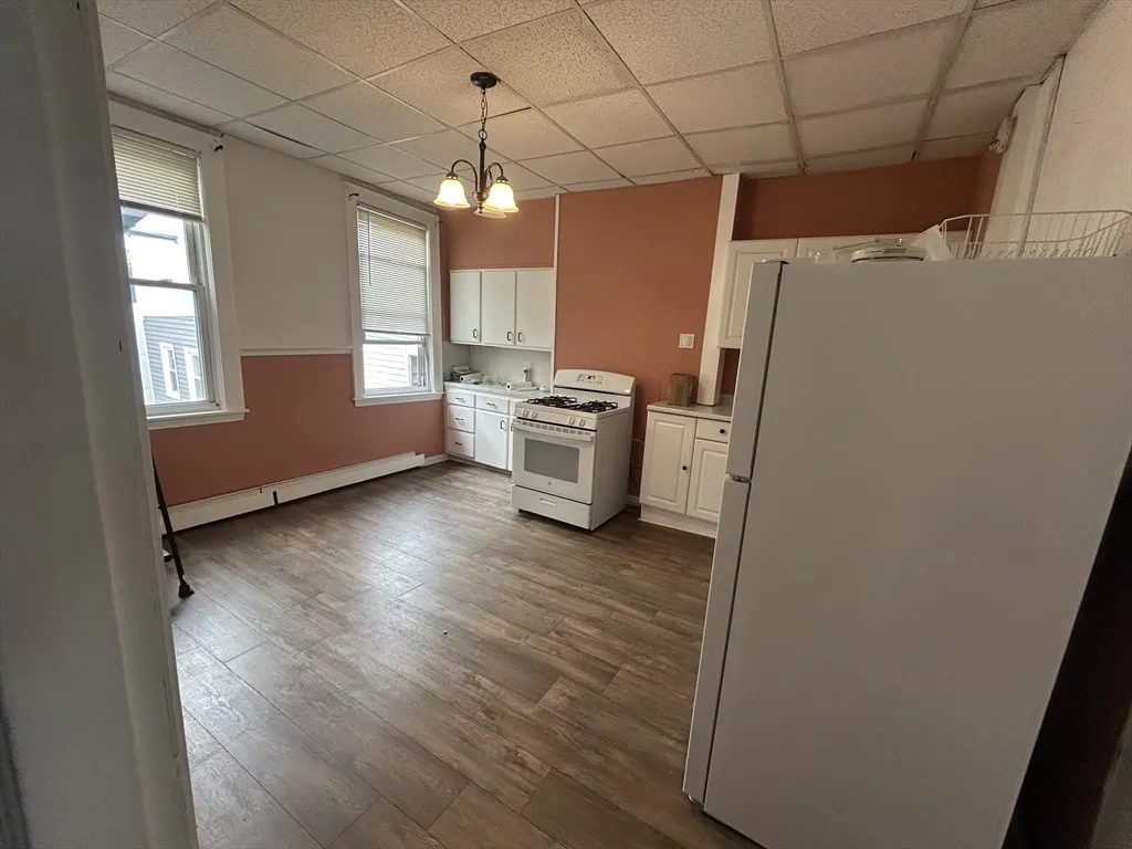 4 bed, 2 bath apartment for rent at 55 P St Unit 2, South Boston — photo 11 of 34