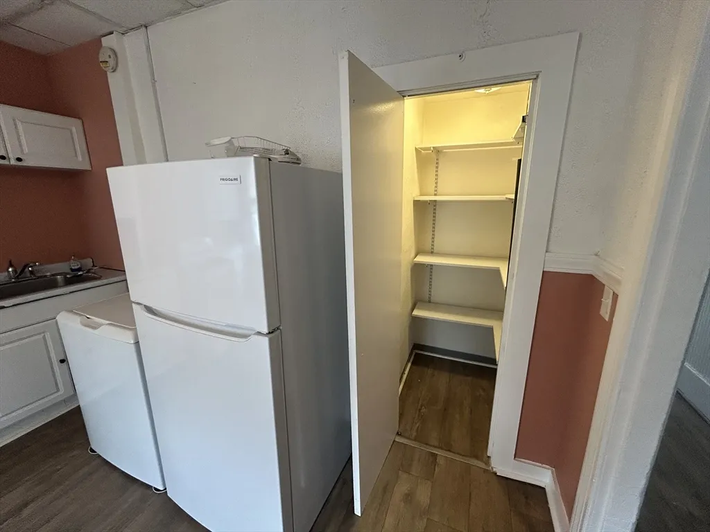 4 bed, 2 bath apartment for rent at 55 P St Unit 2, South Boston — photo 16 of 34