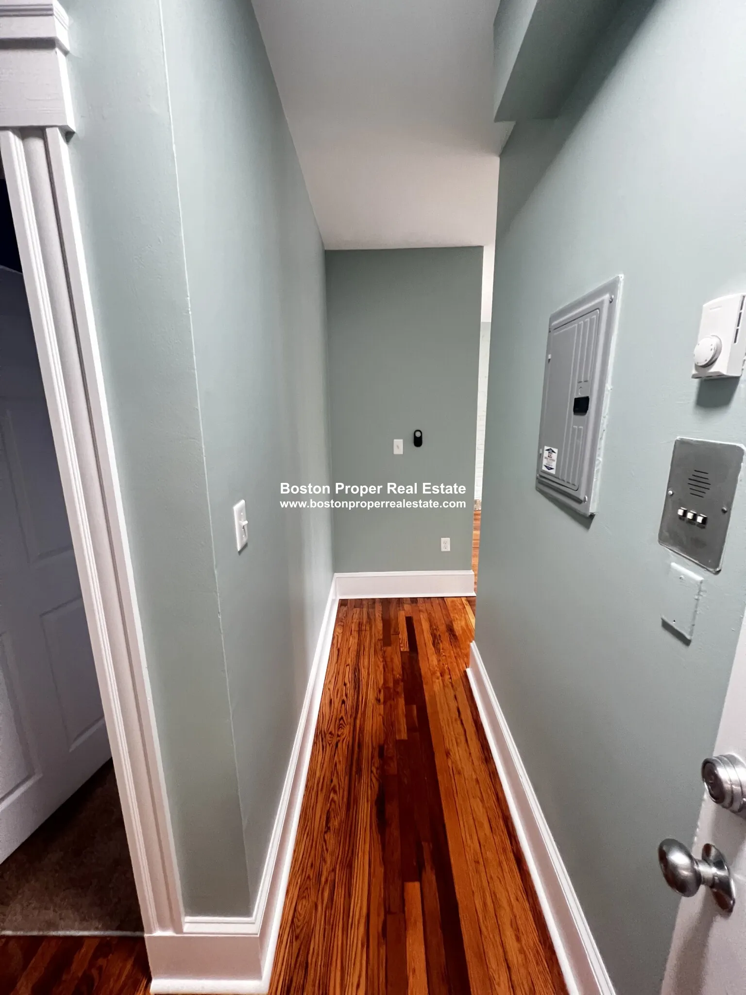 2 bed, 1 bath apartment for rent at 55 Park Dr Unit 10, Fenway — photo 5 of 8