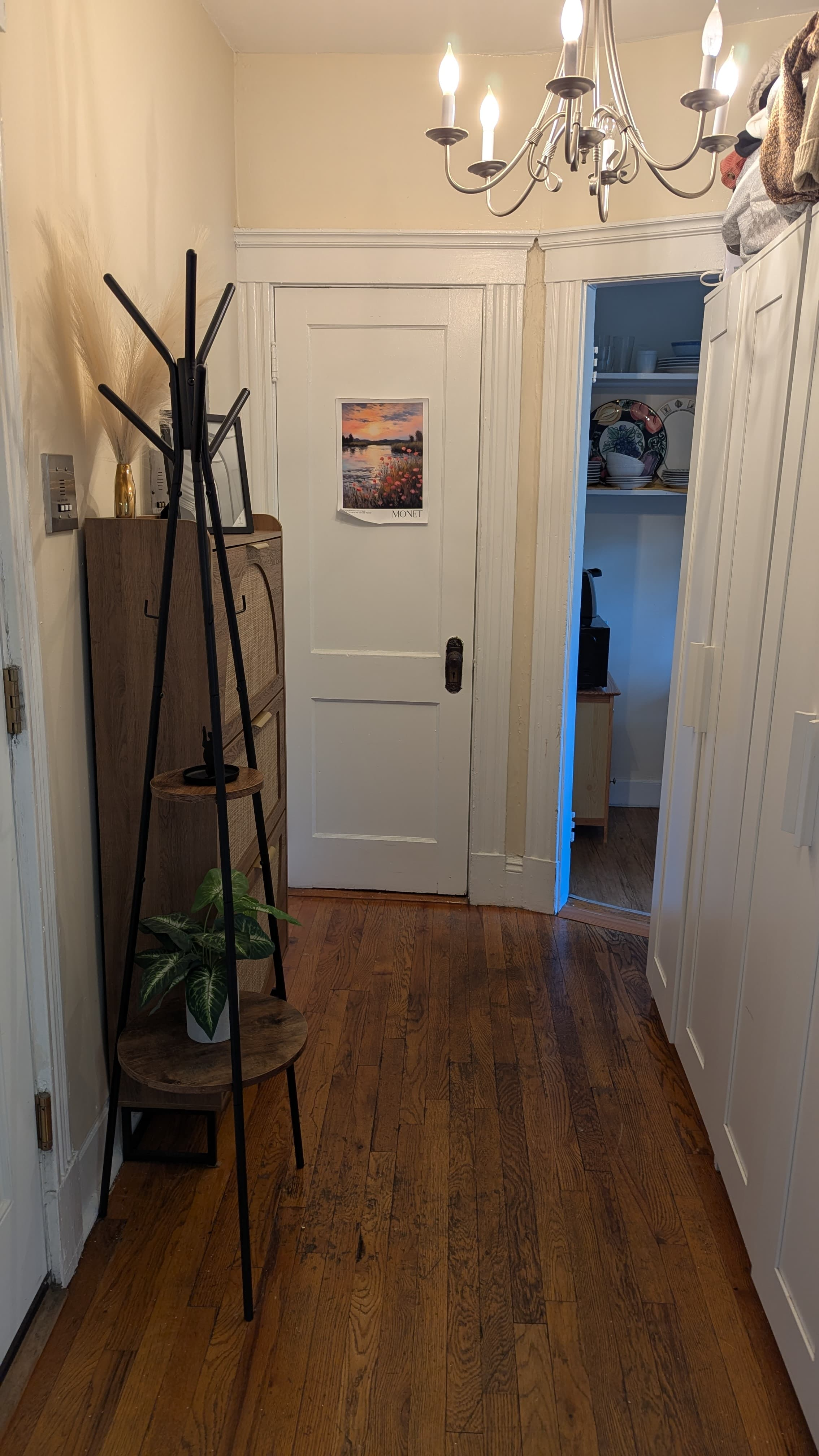 Studio bed, 1 bath apartment for rent at 55 Park Dr Unit 11, Fenway — photo 4 of 7
