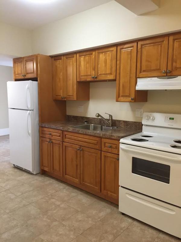 2 bed, 1 bath apartment for rent at 55 Park Dr Unit 12, Fenway — photo 3 of 3