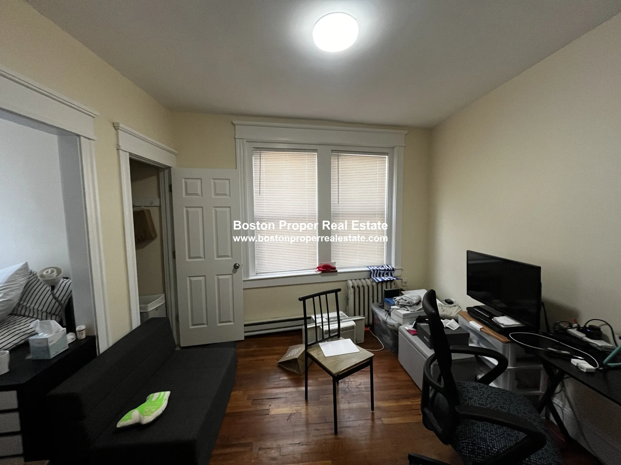 Studio bed, 1 bath apartment for rent at 55 Park Dr Unit 15, Fenway — photo 3 of 9