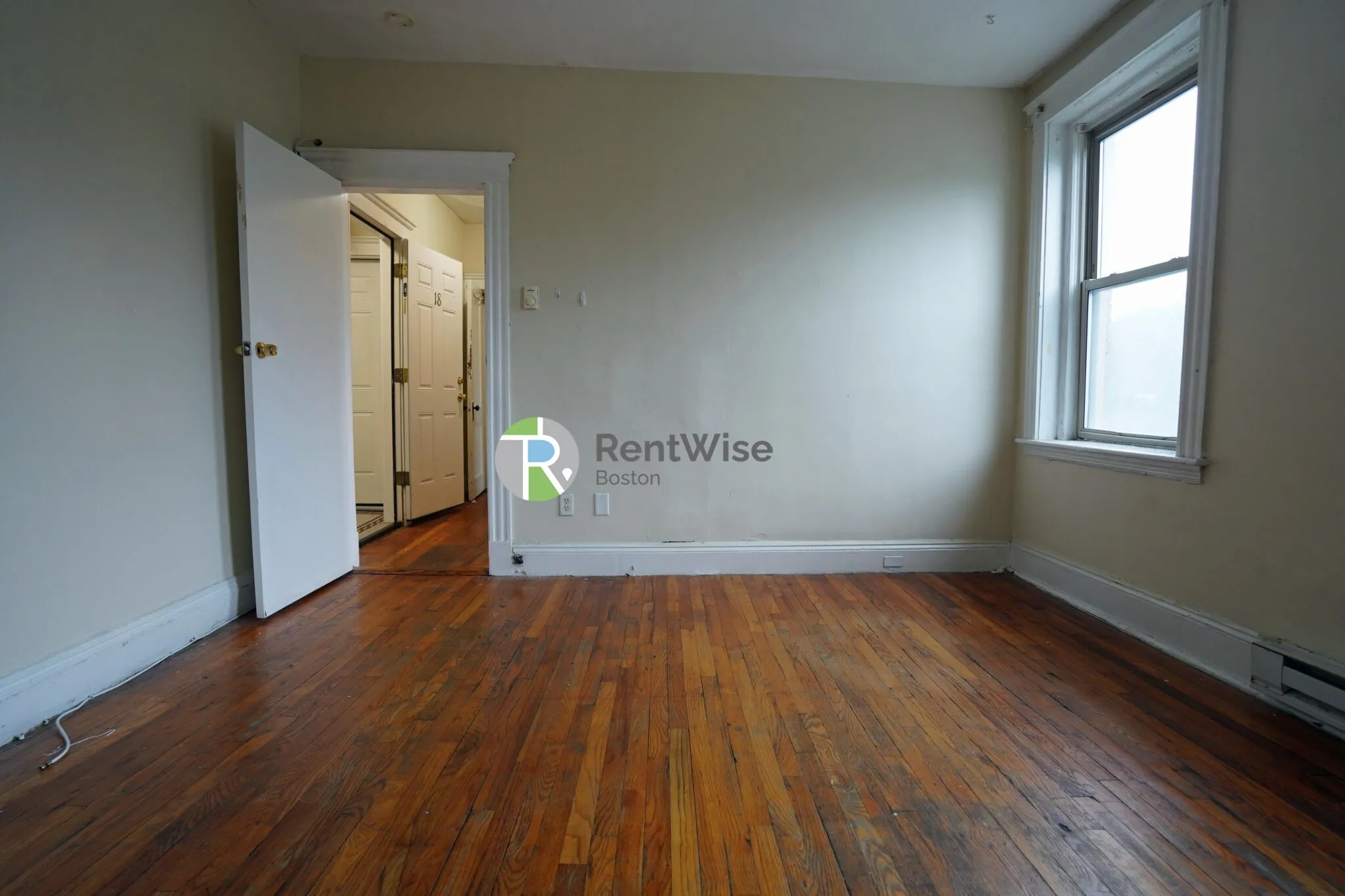 Studio bed, 1 bath apartment for rent at 55 Park Dr Unit 18, Fenway — photo 5 of 18