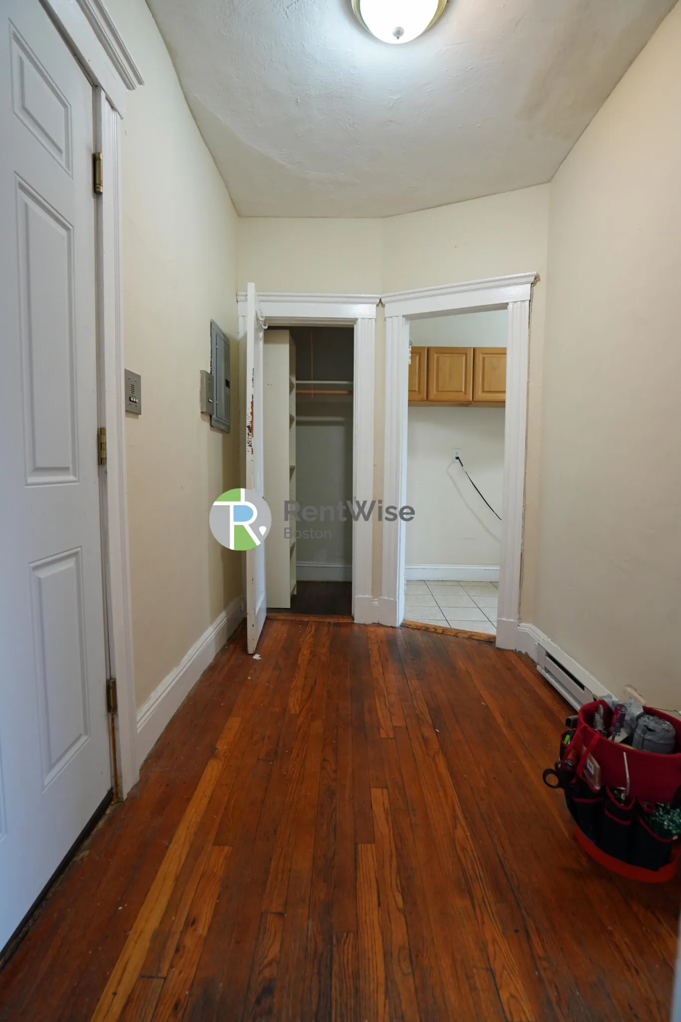 Studio bed, 1 bath apartment for rent at 55 Park Dr Unit 18, Fenway — photo 10 of 18