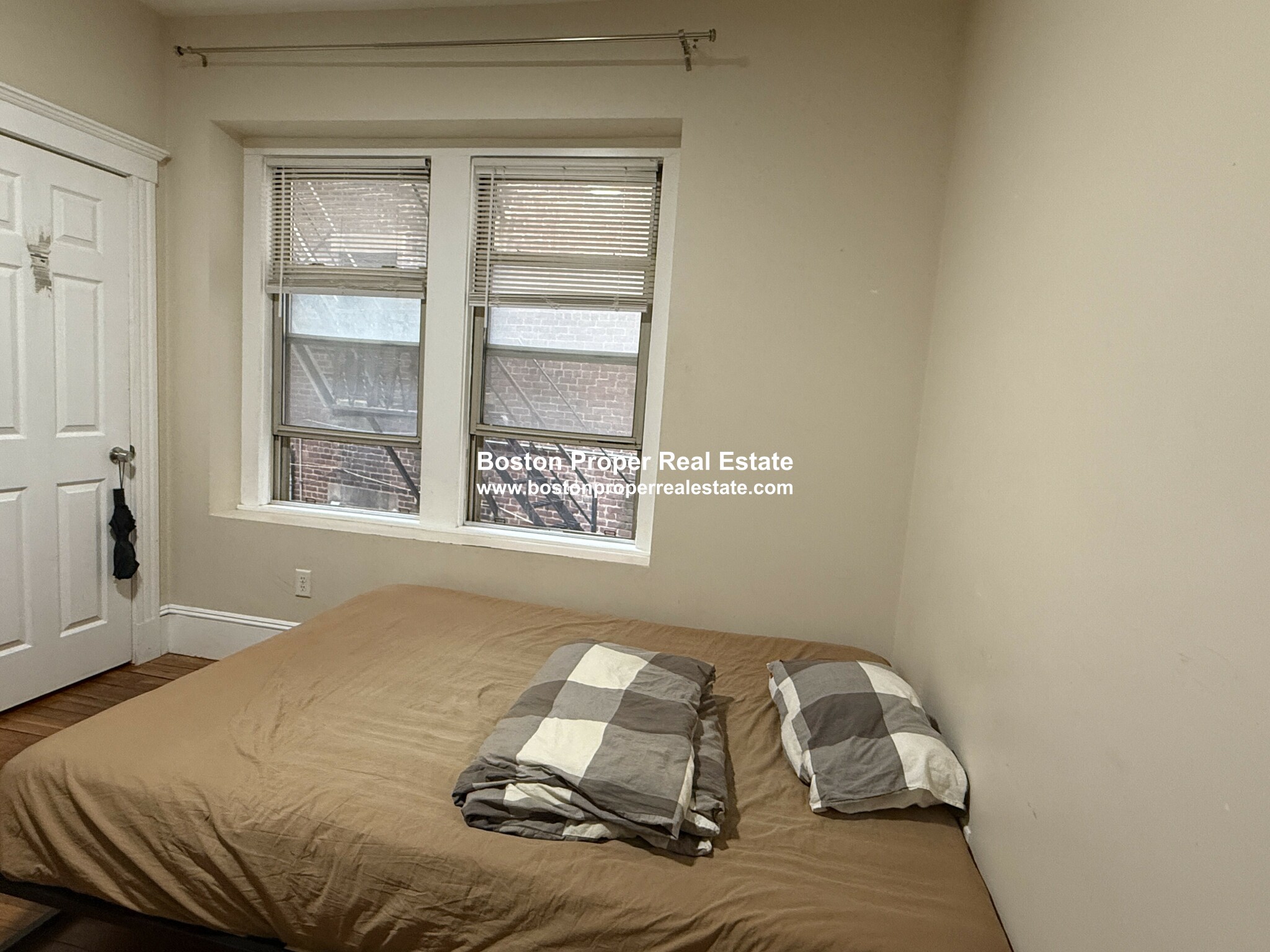 1 bed, 1 bath apartment for rent at 55 Park Dr Unit 2, Fenway — photo 3 of 7
