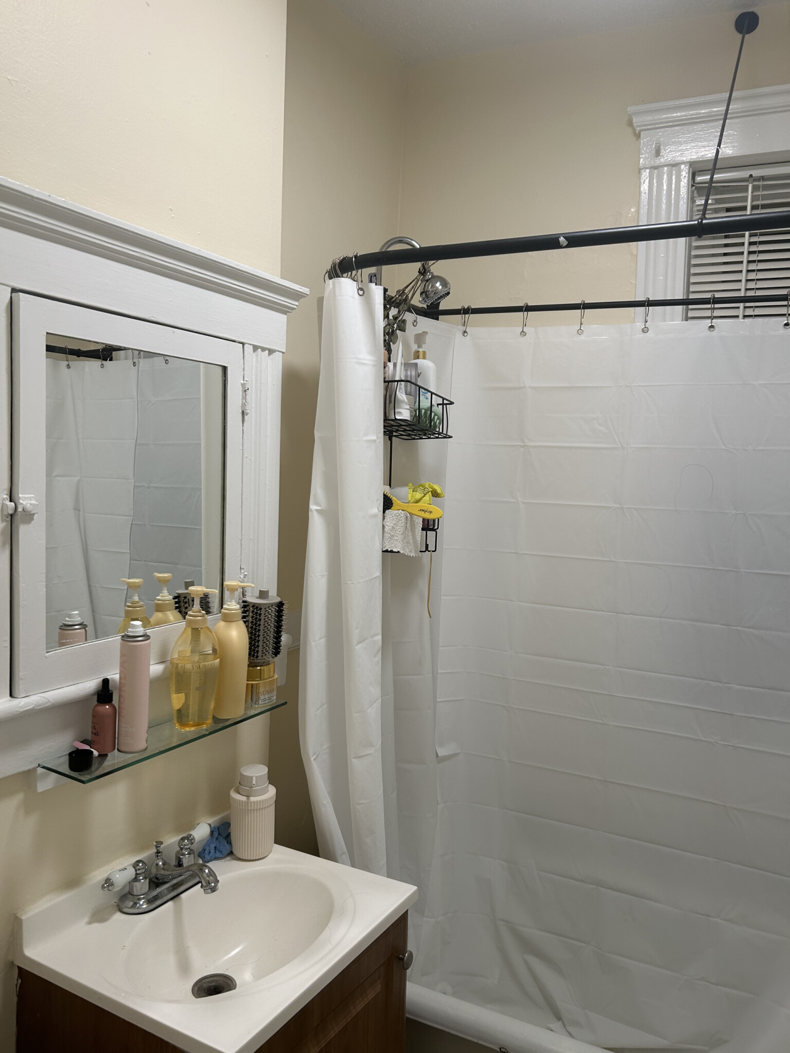 Studio bed, 1 bath apartment for rent at 55 Park Dr Unit 22, Fenway — photo 6 of 10
