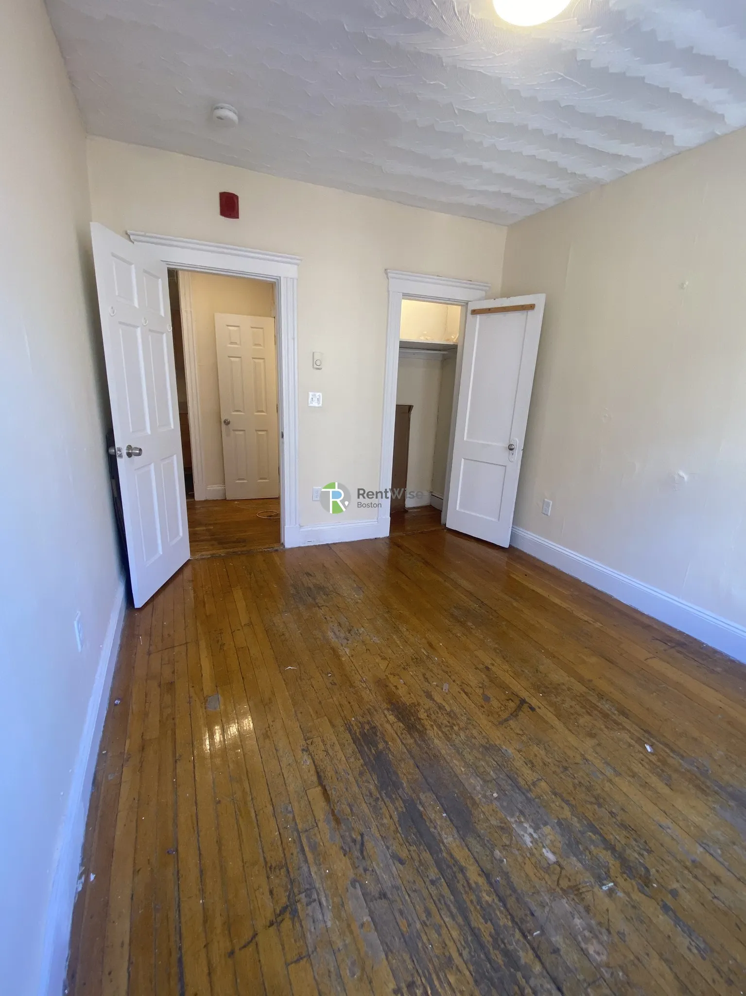 1 bed, 1 bath apartment for rent at 55 Park Dr Unit 7, Fenway — photo 10 of 11