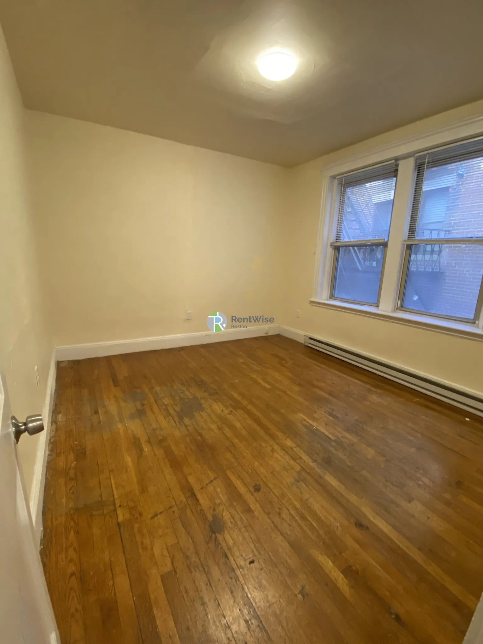 1 bed, 1 bath apartment for rent at 55 Park Dr Unit 7, Fenway — photo 6 of 11