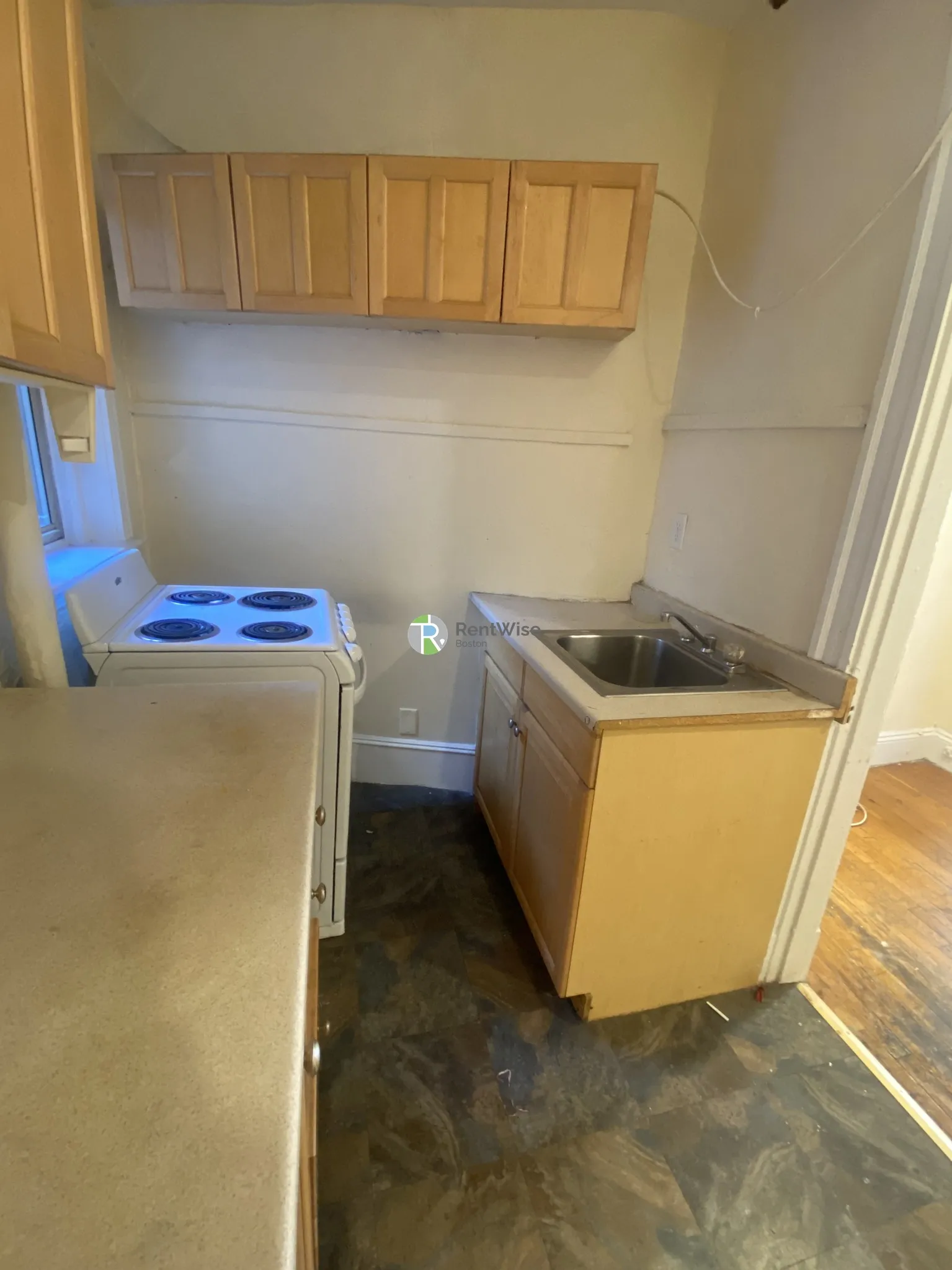 1 bed, 1 bath apartment for rent at 55 Park Dr Unit 7, Fenway — photo 4 of 11