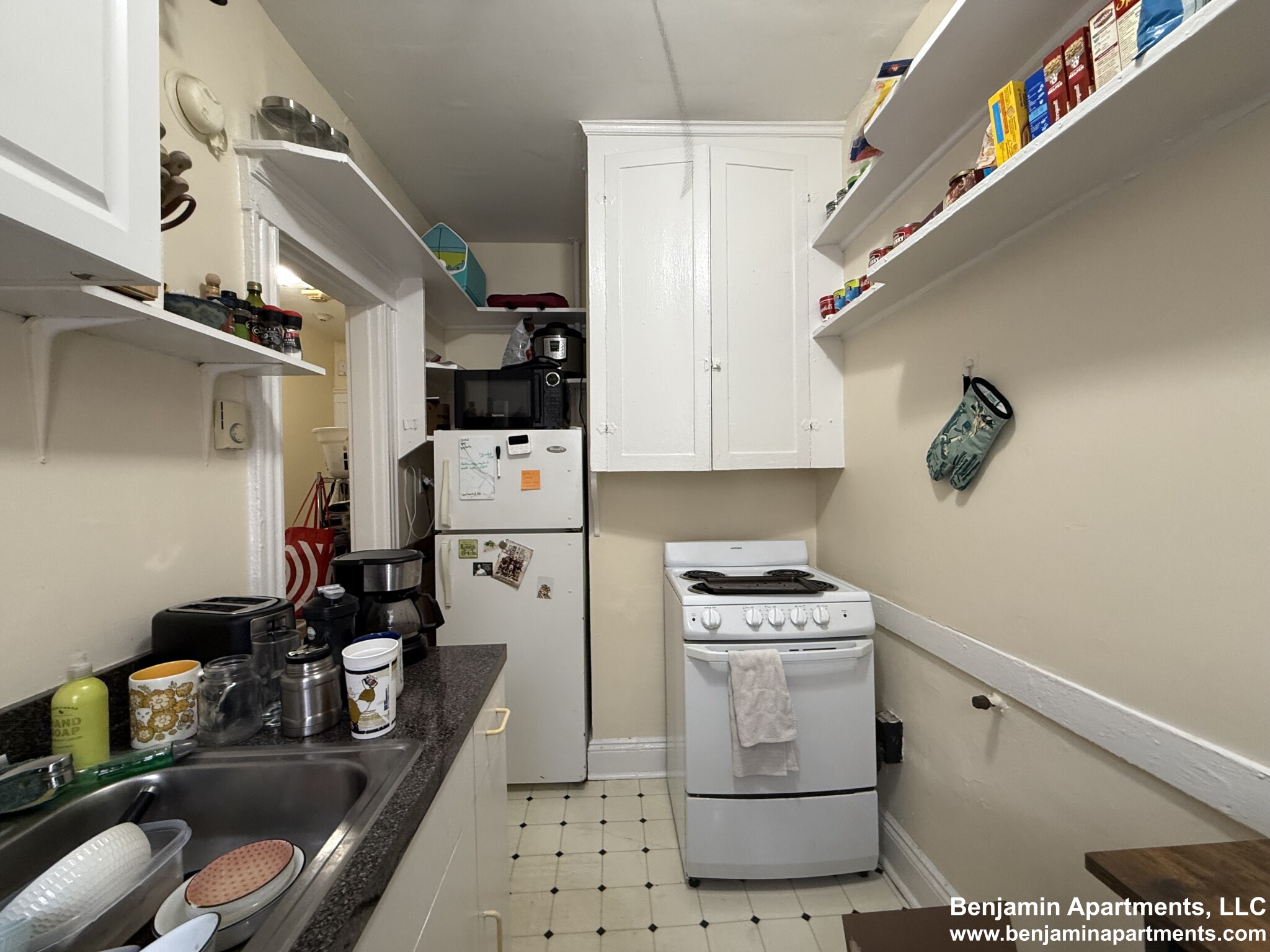 Studio bed, 1 bath apartment for rent at 55 Park Dr Unit 8O, Fenway — photo 6 of 7