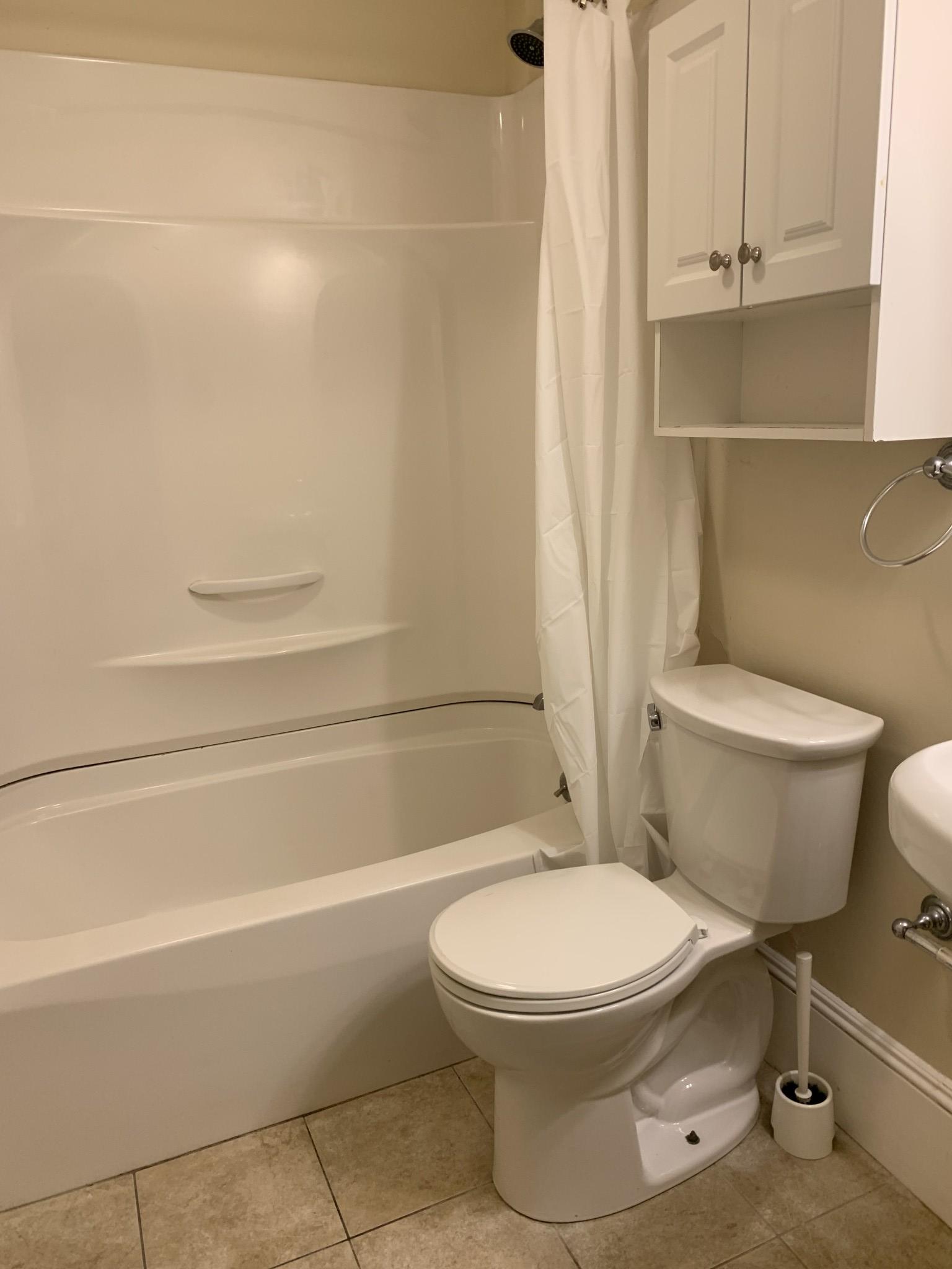 3 bed, 1 bath apartment for rent at 55 Park Dr Unit G-1, Fenway — photo 11 of 21