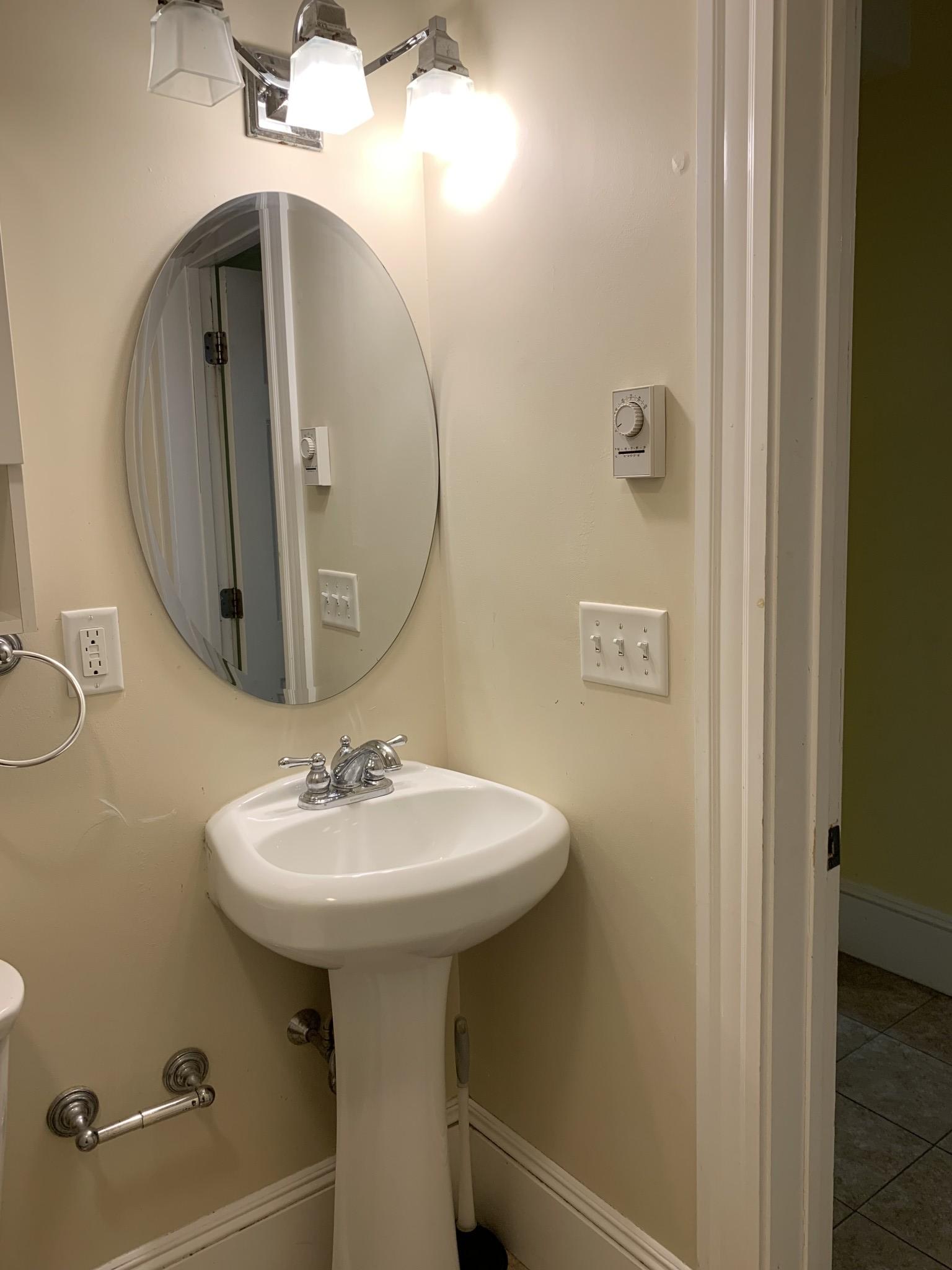 3 bed, 1 bath apartment for rent at 55 Park Dr Unit G-1, Fenway — photo 12 of 21