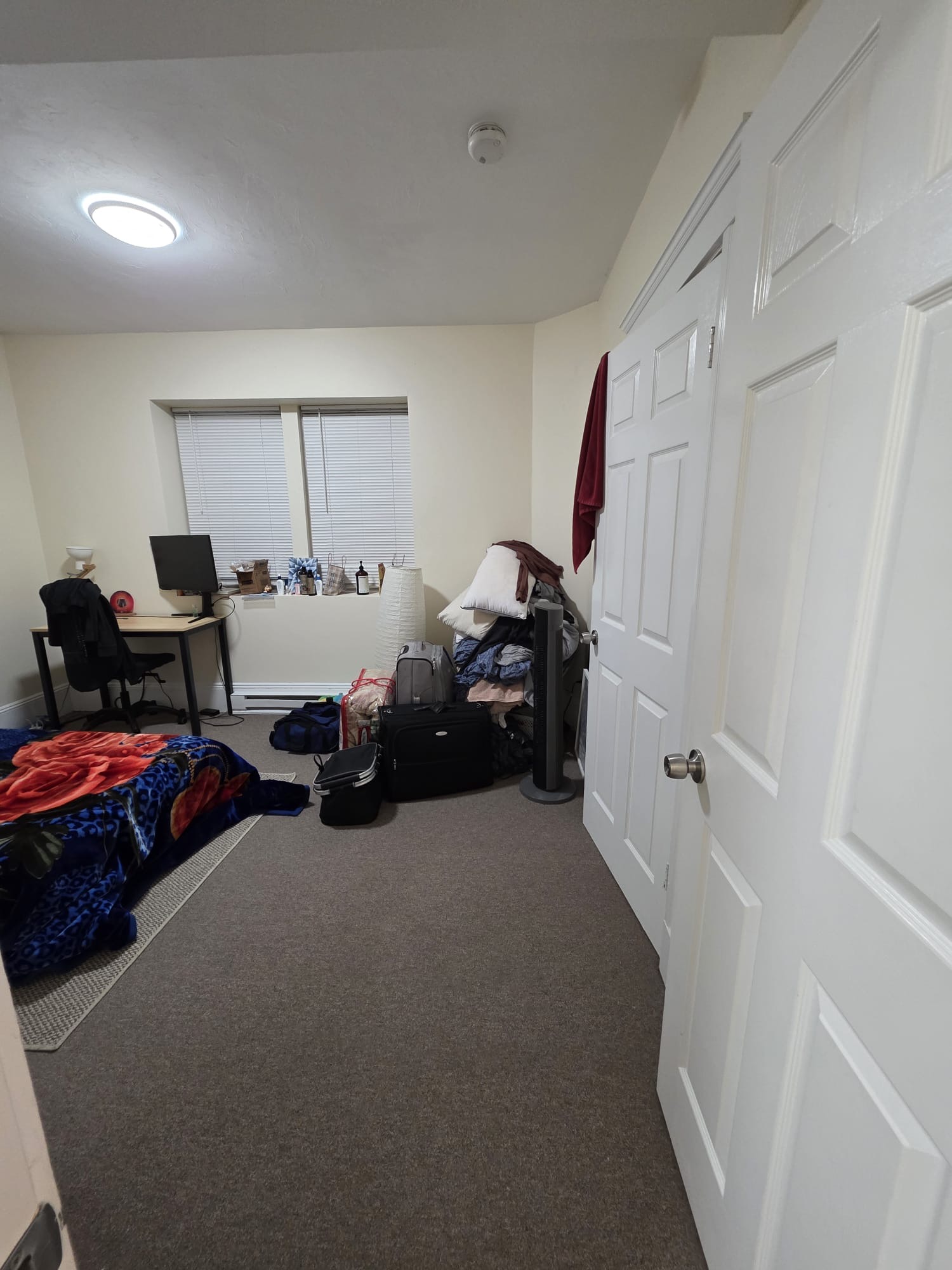 3 bed, 1 bath apartment for rent at 55 Park Dr Unit G-2, Fenway — photo 5 of 11