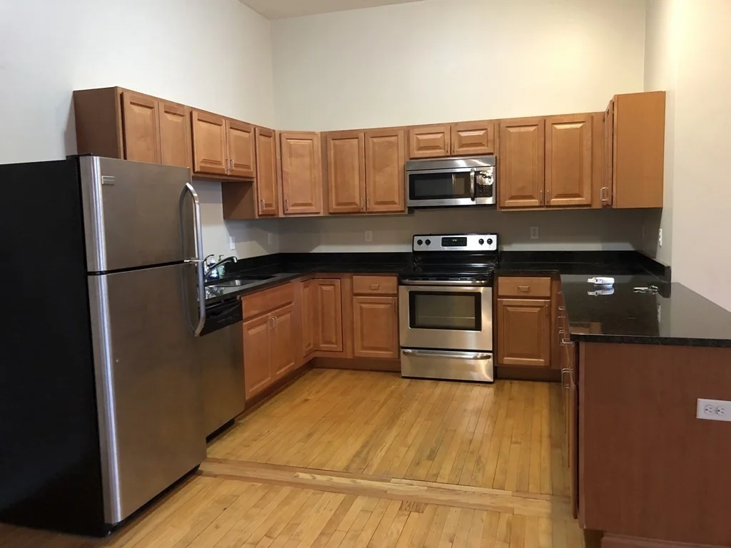 1 bed, 1 bath apartment for rent at 55 Park St Unit 2, Attleboro — photo 2 of 9