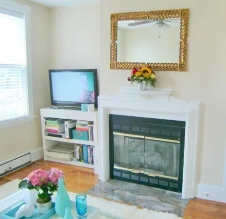 1 bed, 1 bath apartment for rent at 55 Phillips St Unit 7, Beacon Hill — photo 1 of 12