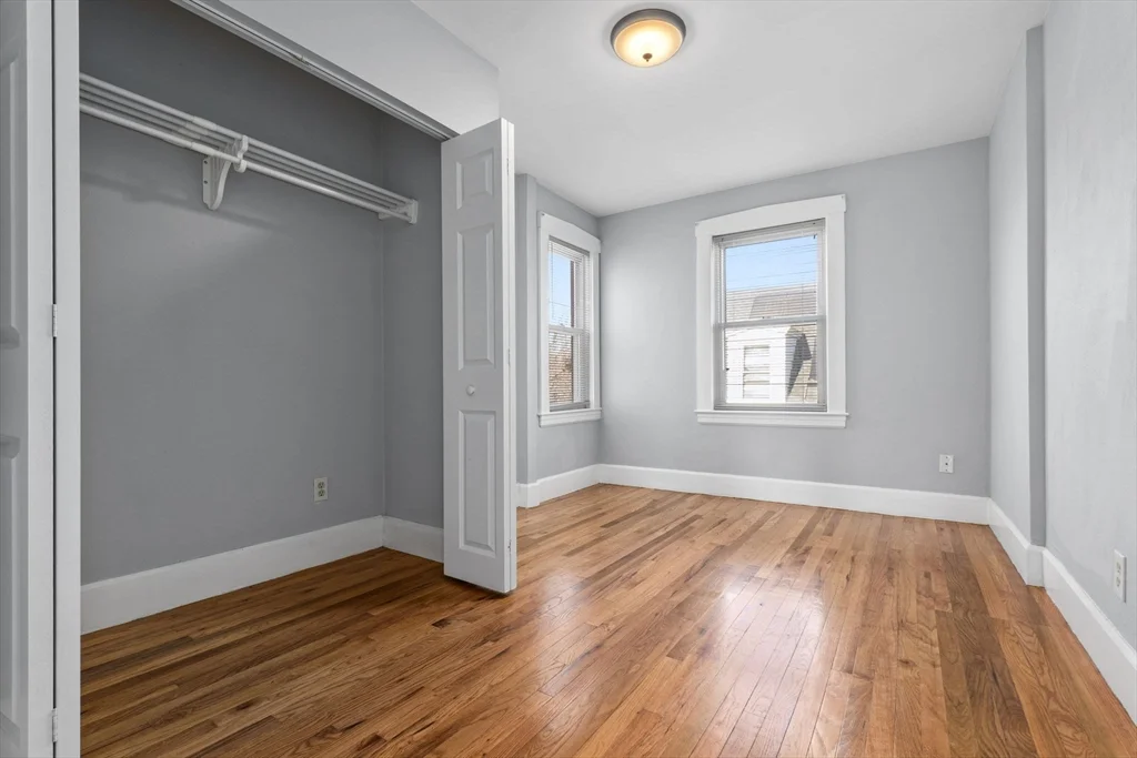 2 bed, 1 bath apartment for rent at 55 Pine St Unit 2, Swampscott — photo 21 of 24
