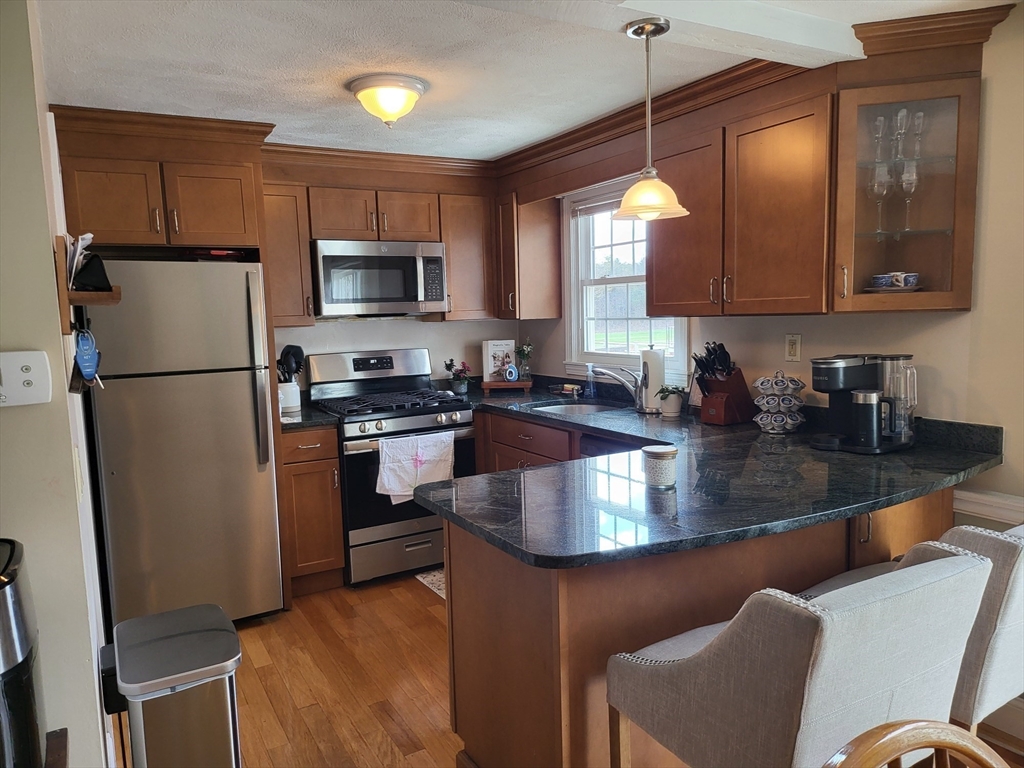 2 bed, 1 bath apartment for rent at 55 Prescott Dr Unit 55, Chelmsford — photo 7 of 31