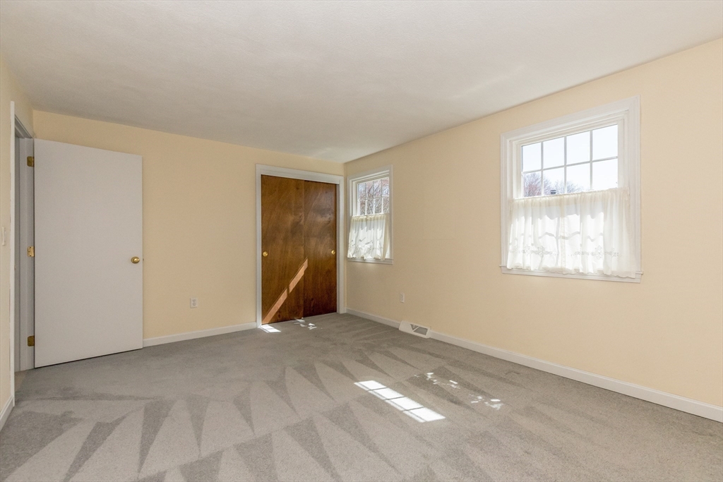 2 bed, 1 bath apartment for rent at 55 Prescott Dr Unit 55, Chelmsford — photo 20 of 31