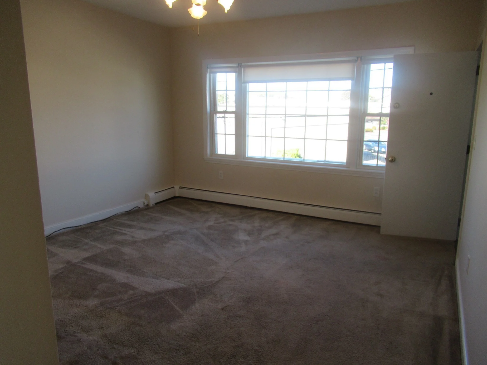 2 bed, 1 bath apartment for rent at 55 Prospect Unit 3, Gloucester — photo 12 of 14