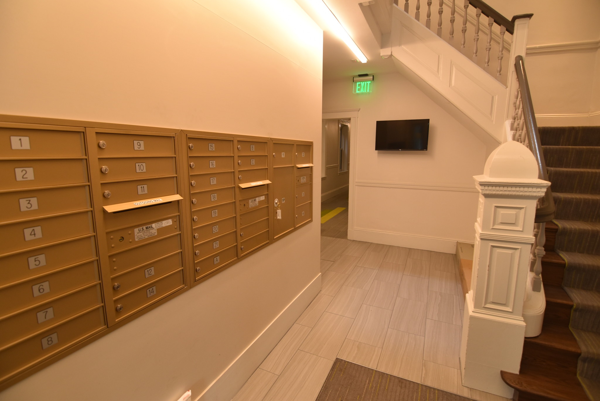 1 bed, 1 bath apartment for rent at 55 Queensberry St Unit 4, Fenway — photo 4 of 4