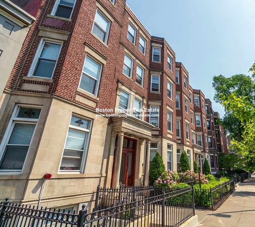 2 bed, 1 bath apartment for rent at 55 Queensberry St Unit 7, Fenway — photo 9 of 11