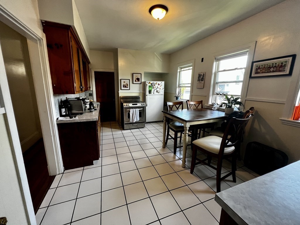 4 bed, 2 bath apartment for rent at 55 Richdale Ave Unit 2T, Winter Hill