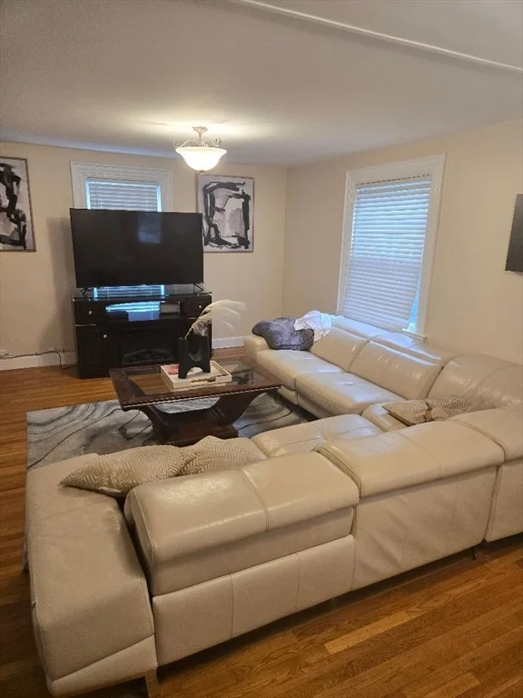 3 bed, 1 bath apartment for rent at 55 Rocklan Av Unit 4, Malden — photo 2 of 10