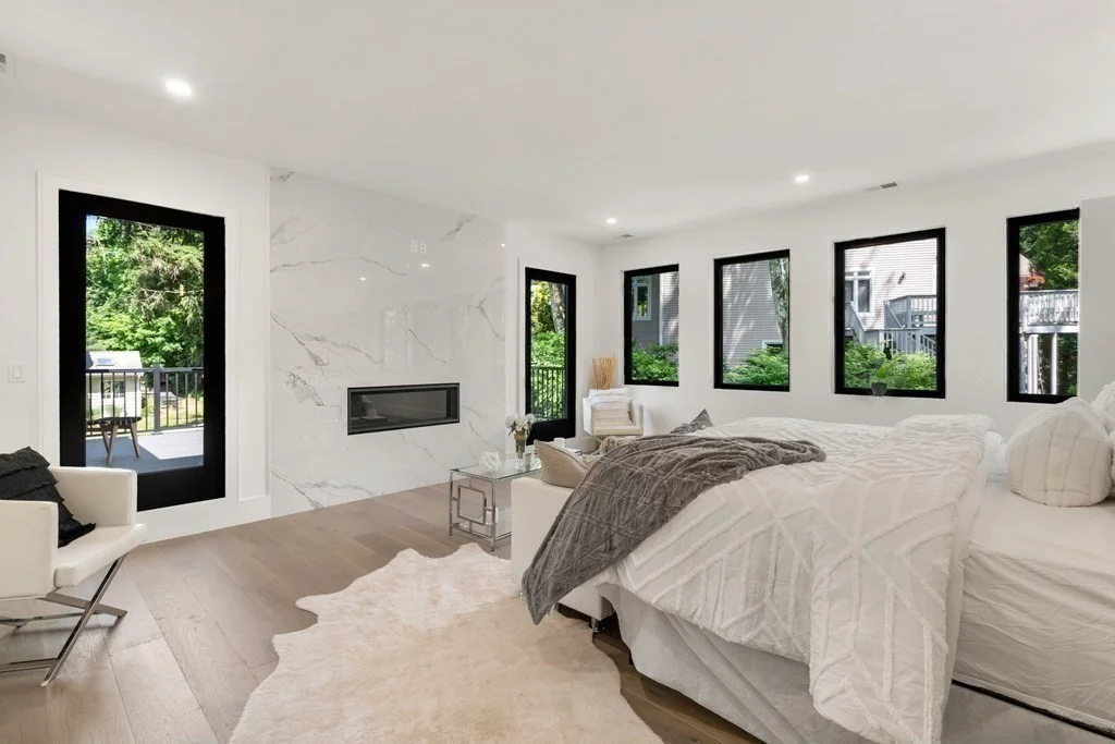 6 bed, 4+ bath apartment for rent at 55 Rosalie Rd, Chestnut Hill — photo 15 of 40