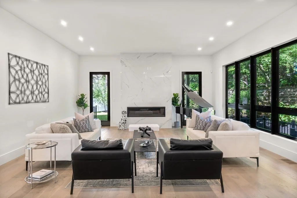 6 bed, 4+ bath apartment for rent at 55 Rosalie Rd, Chestnut Hill — photo 9 of 40