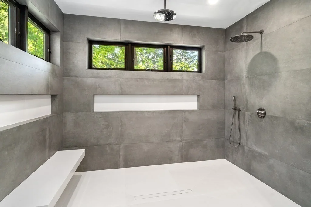6 bed, 4+ bath apartment for rent at 55 Rosalie Rd, Chestnut Hill — photo 19 of 40